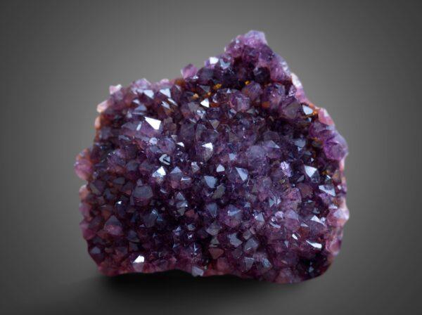 Amatista de Gea Barcelona, mayorista de minerales en Barcelona. Tienda online.