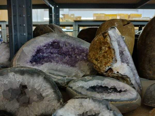 AMATISTA GEODA NATURAL (COCO) - Imagen 3