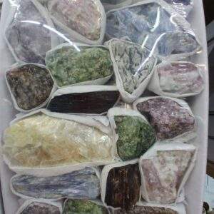 CAJA VARIOS MINERALES BRASIL
