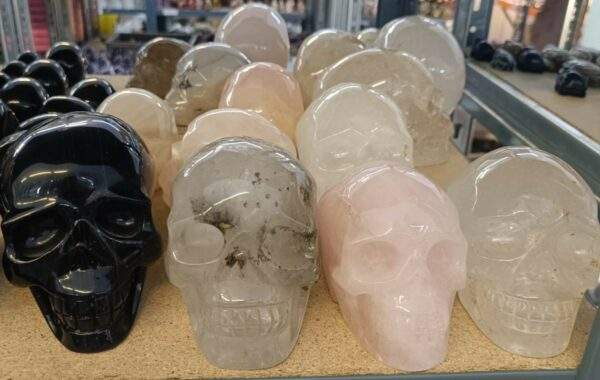 CALAVERA VARIOS MINERALES