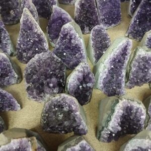 Amatista Cutbase Natural Mini Q2