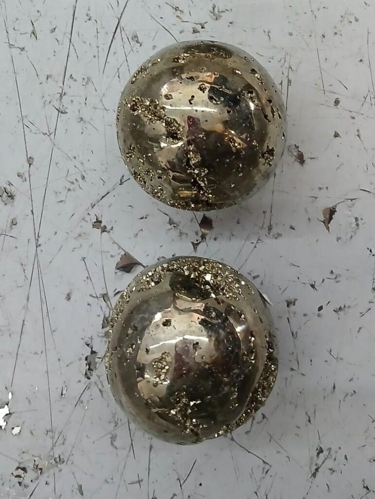 Pirita Esferas