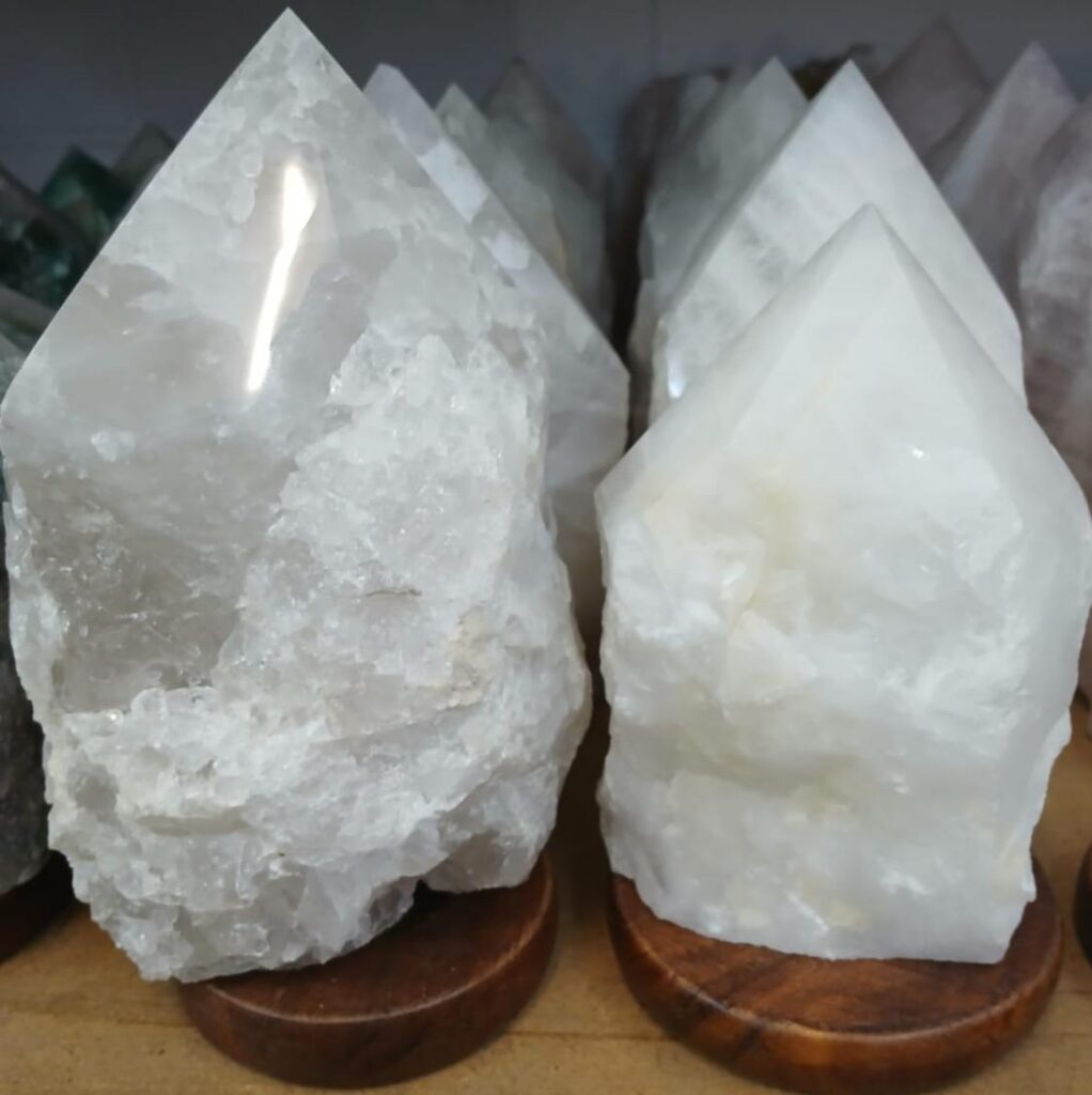 Lampara Punta Pulida Cuarzo Blanco