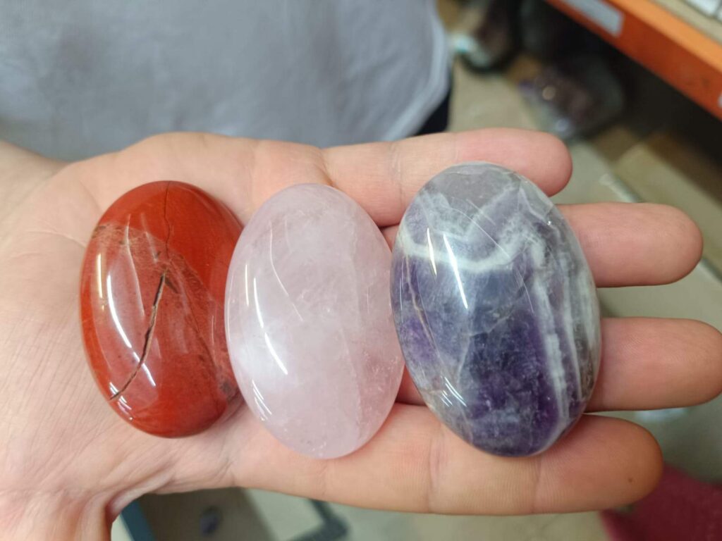 Minerales Varios Forma Ovalada