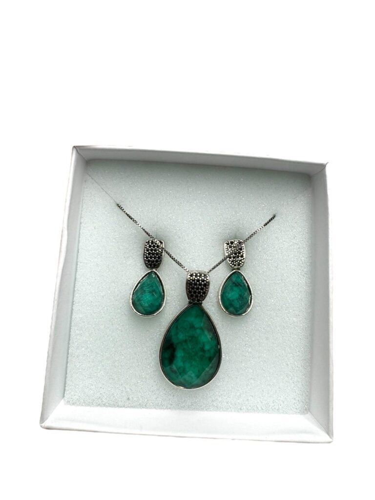 Conjunto Esmeralda en Plata 925