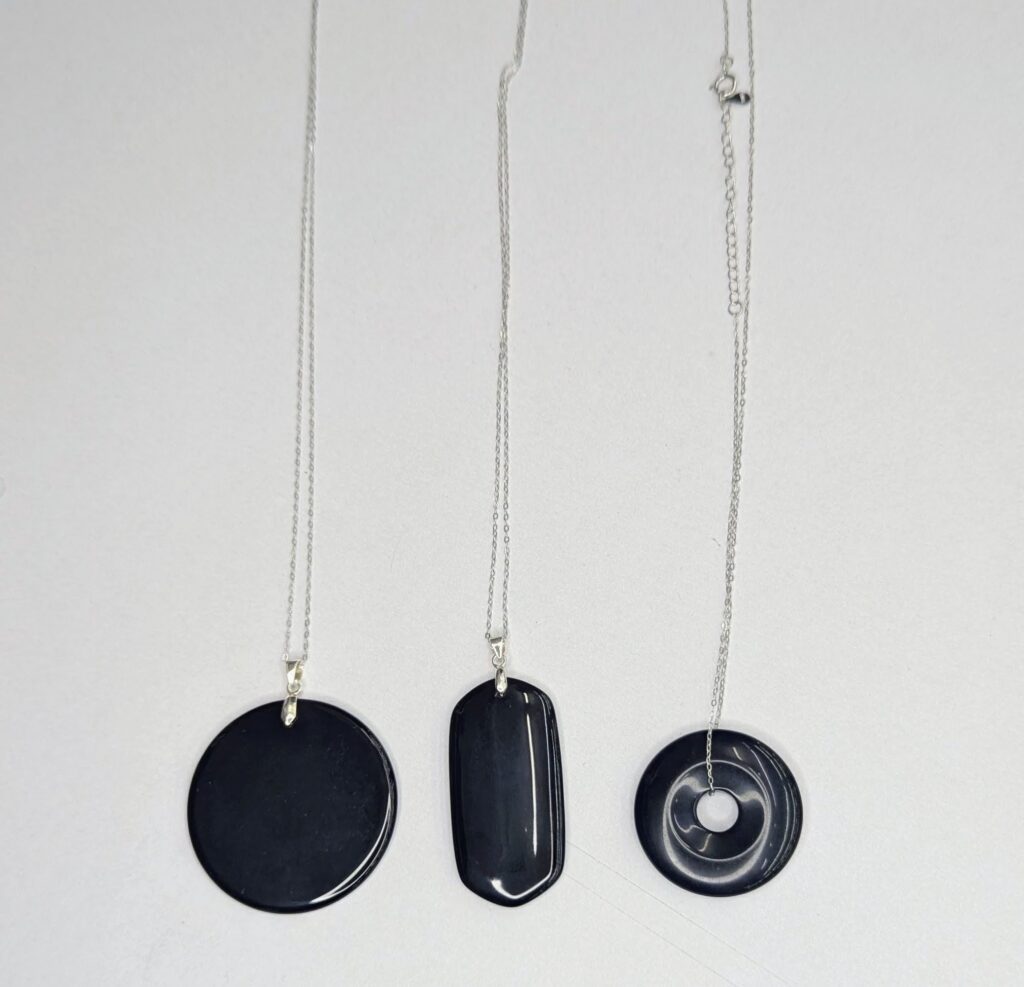 Colgante obsidiana pulida