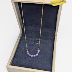 Collar con amatista natural facetada